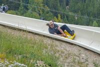 Fast Lane_11;01;50_09.12.25__SHY7504