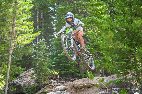 Gravity DH_08.06_11;37