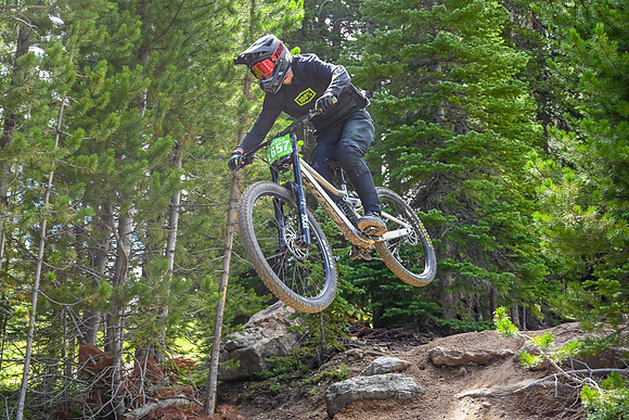 Gravity DH_08.06_11;21-2