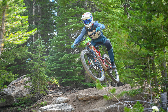 Gravity DH_08.06_11;35