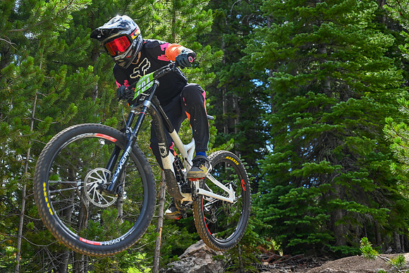 Gravity DH_08.06_11;55-7