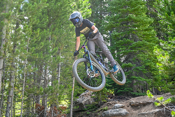 Gravity DH_08.06_11;17-4