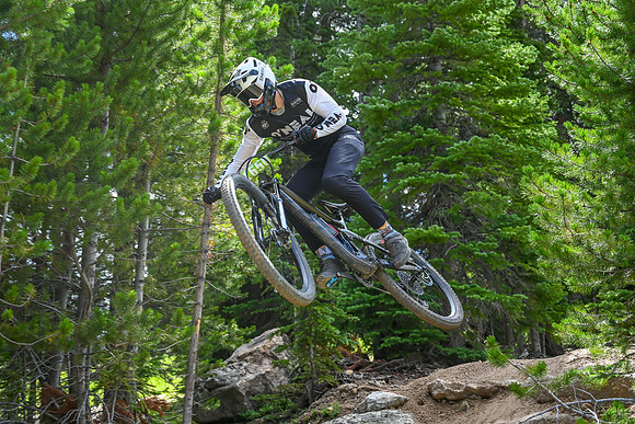 Gravity DH_08.06_11;48-3