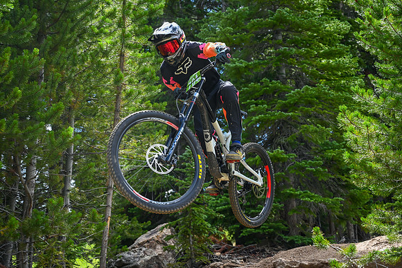 Gravity DH_08.06_11;55-6