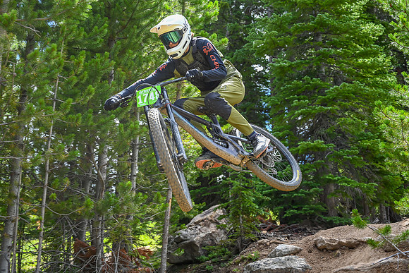 Gravity DH_08.06_11;48-9