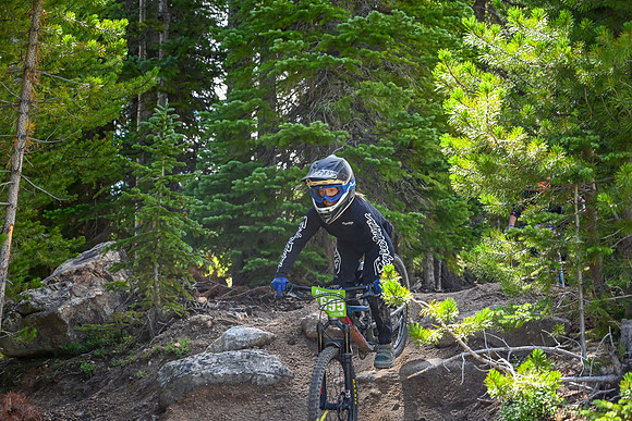 Gravity DH_08.06_11;08
