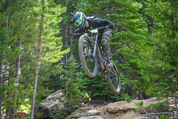 Gravity DH_08.06_11;40-3
