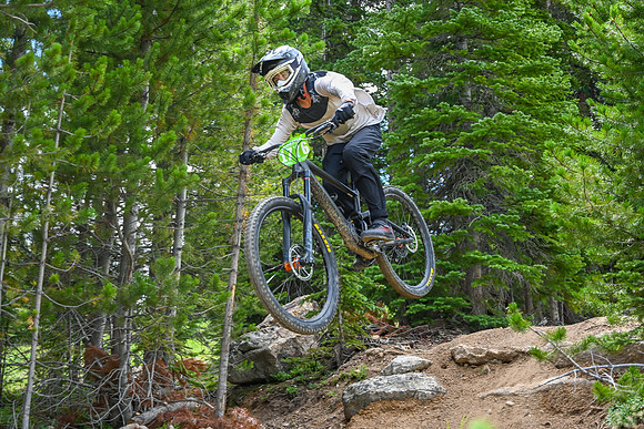 Gravity DH_08.06_11;46-4