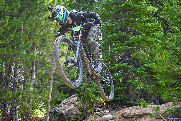 Gravity DH_08.06_11;40-4