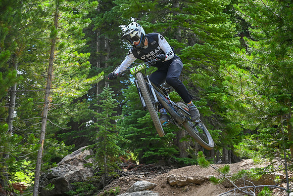 Gravity DH_08.06_11;48-2