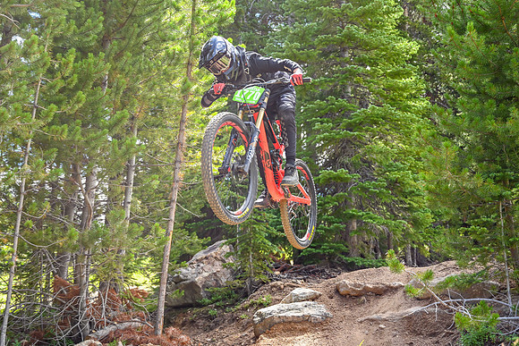 Gravity DH_08.06_11;31-2