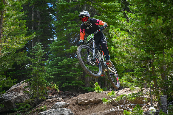 Gravity DH_08.06_11;55-4