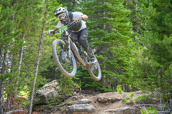 Gravity DH_08.06_11;22-2