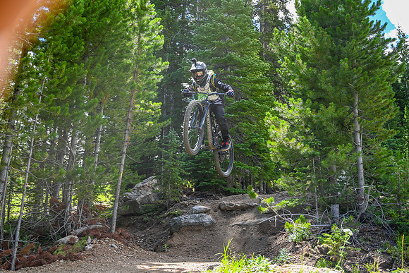 Gravity DH_08.06_11;11-2