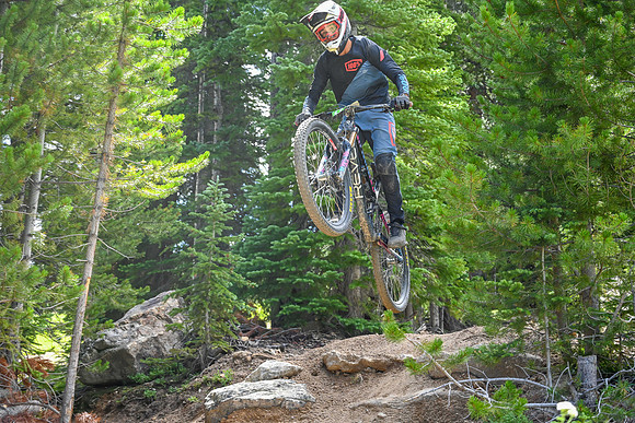 Gravity DH_08.06_11;33
