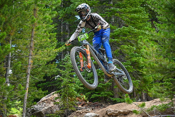 Gravity DH_08.06_11;56-2