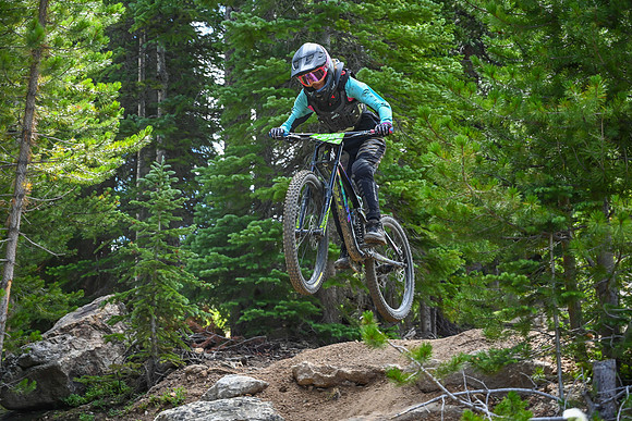 Gravity DH_08.06_11;40-5