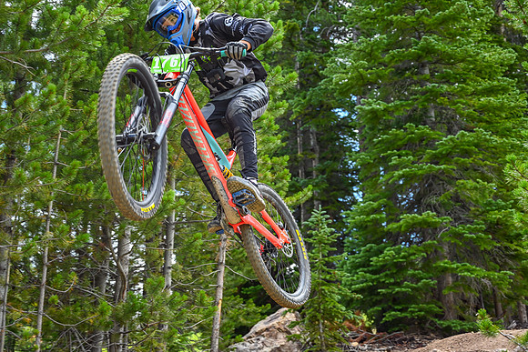 Gravity DH_08.06_11;57-2