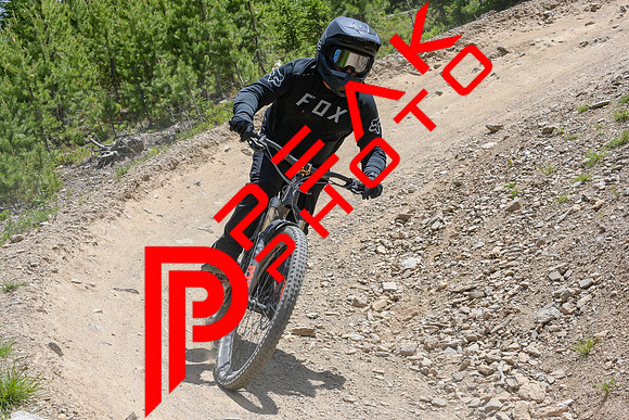 Paperboy_14;08_07.02.23_8223