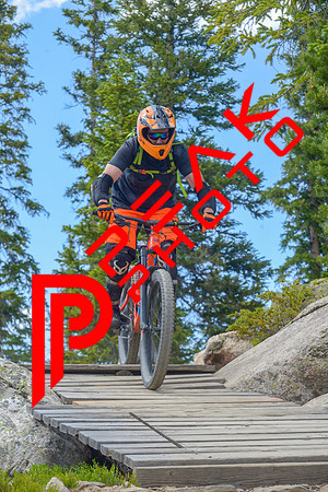 189ND600_16;43_07.09.23_9276