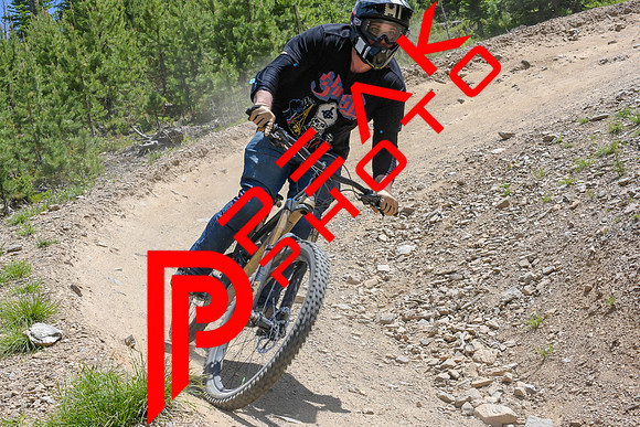 Paperboy_14;02_07.02.23_8193