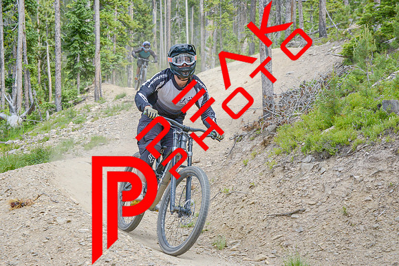 PB_14;38_07.09.23_0270