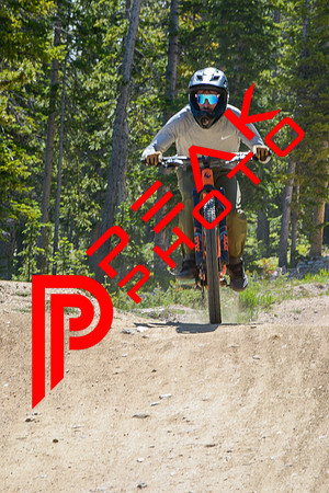 115ND600_10;39_07.08.23_8893