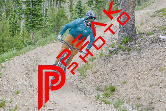 PB_14;41_07.09.23_0276