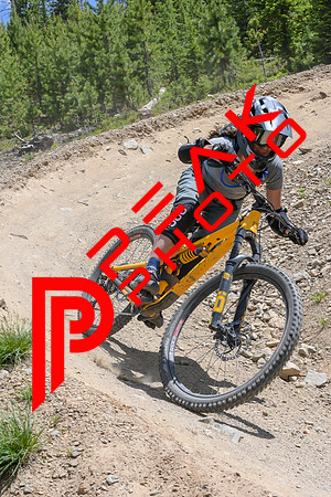 Paperboy_14;04_07.02.23_8203