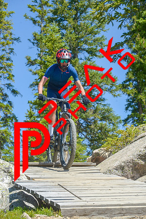 189ND600_10;50_07.10.23_9351