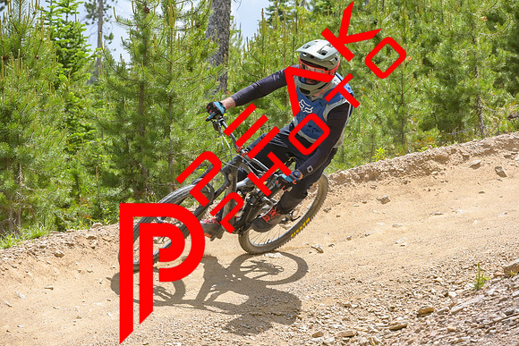 PB_12;39_07.07.23_9152