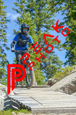 189ND600_10;35_07.10.23_9328