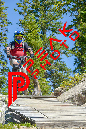 189ND600_10;49_07.10.23_9347