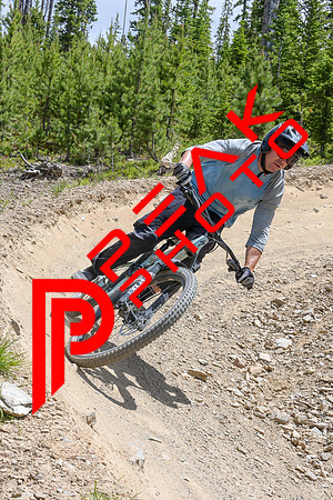 Paperboy_14;06_07.02.23_8215