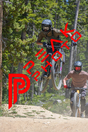 RM_13;32_07.03.23_8663