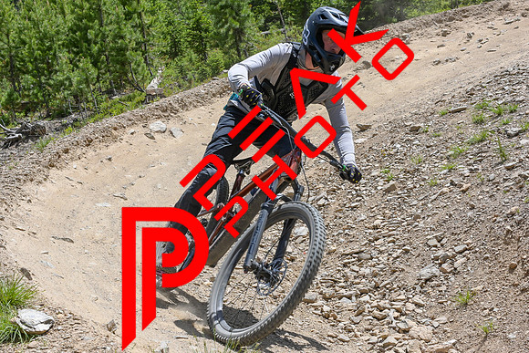 Paperboy_14;01_07.02.23_8187