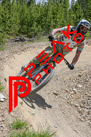 Paperboy_14;07_07.02.23_8219