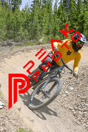 Paperboy_14;06_07.02.23_8216