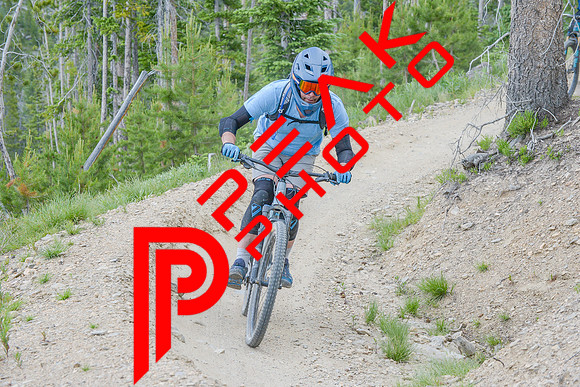 PB_14;44_07.09.23_0294