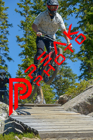 188ND600_10;26_07.08.23_7407