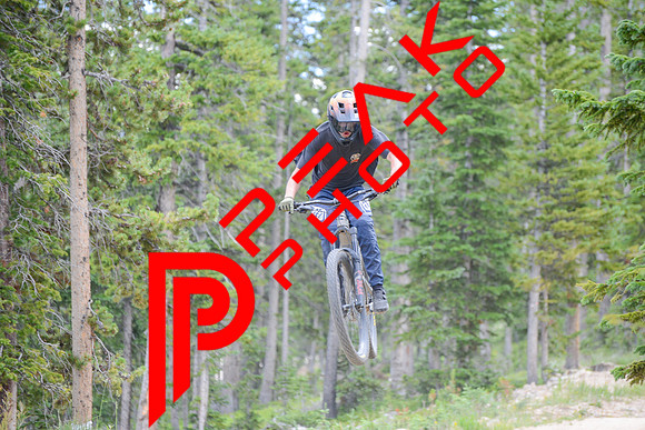 RM_12;21_08.04.23_3395