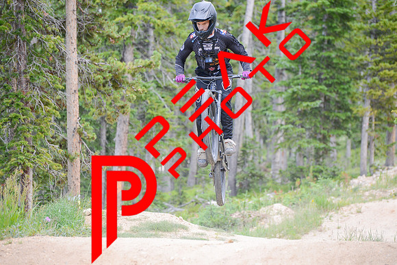 RM_12;29_08.04.23_3433