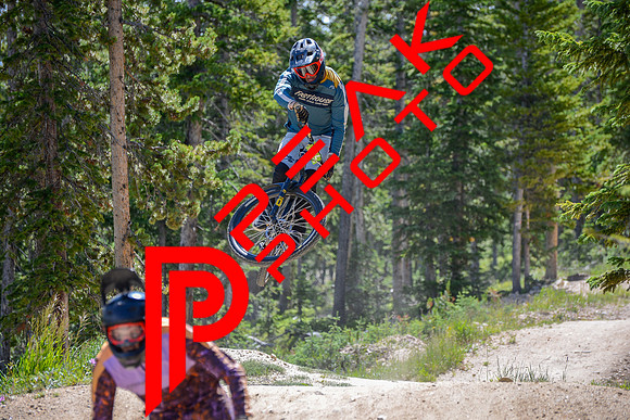 RM_11;06_08.05.23_3876