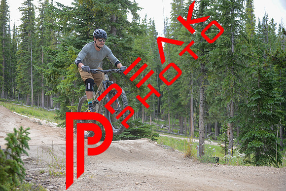 SA_10;56_08.12.23_7827