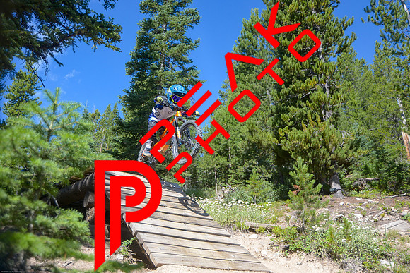 NQ_10;22_08.13.23_2559