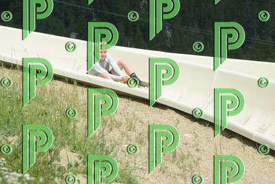 Fast Lane_10:37:21_08.10.25_FST_7068
