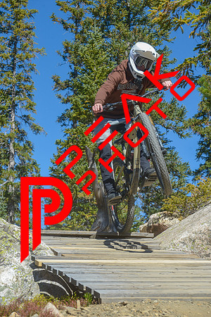 198ND600_11;28_09.23.23_6456
