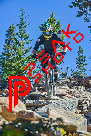 DJ_12;20_09.27.23_7087