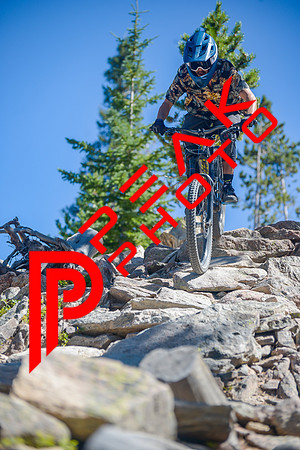 DJ_09.18_12;23-4