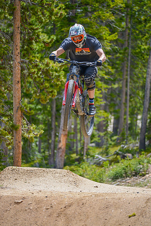 RM_06.18_11-29